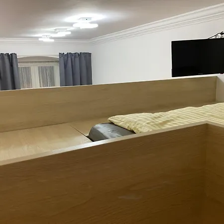 Z Antresolą Vratislav