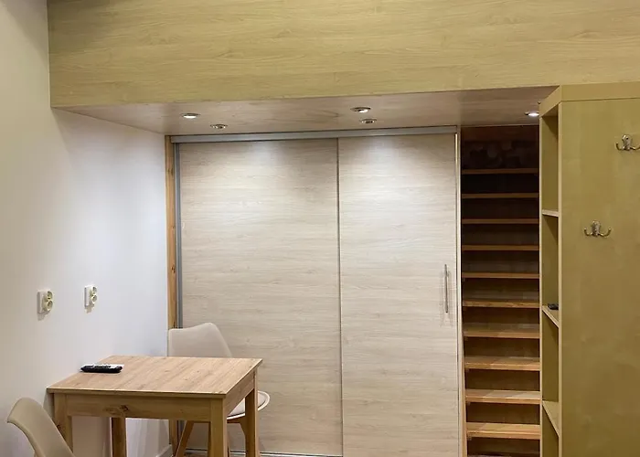 Z Antresolą Ubytování v soukromí Vratislav